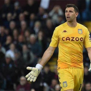 马丁内斯回应姆巴佩：你们来南美踢球试一试？